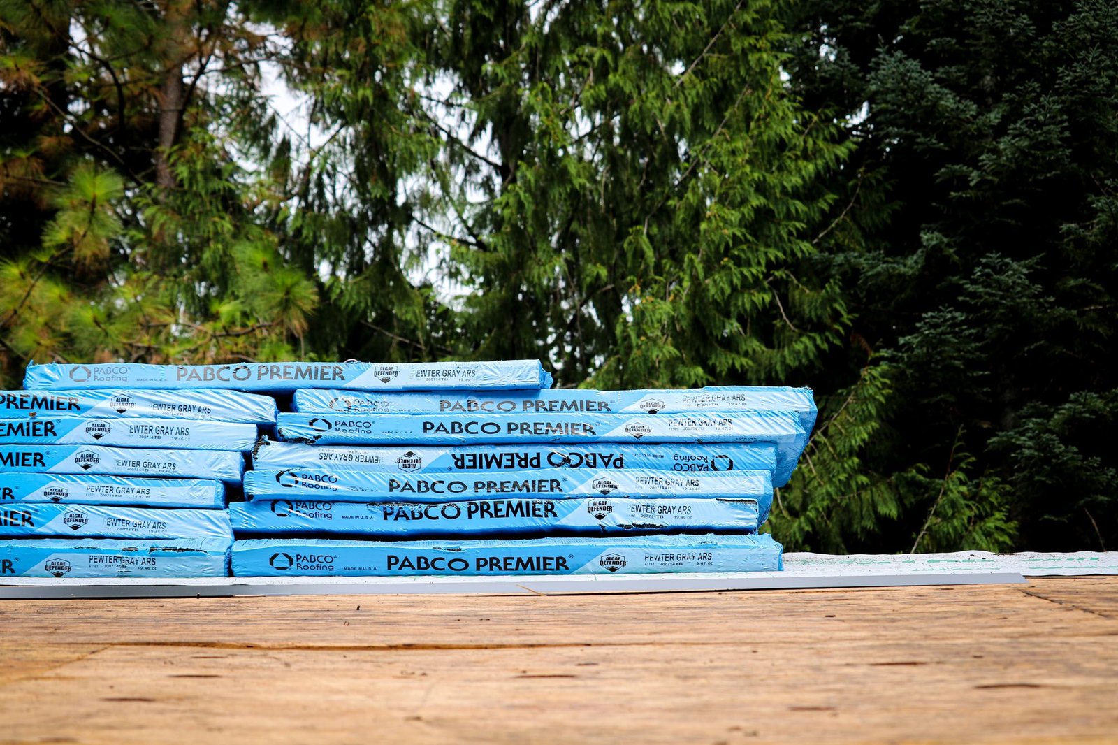 Ridge cap shingle install on a Cowlitz County, WA roof