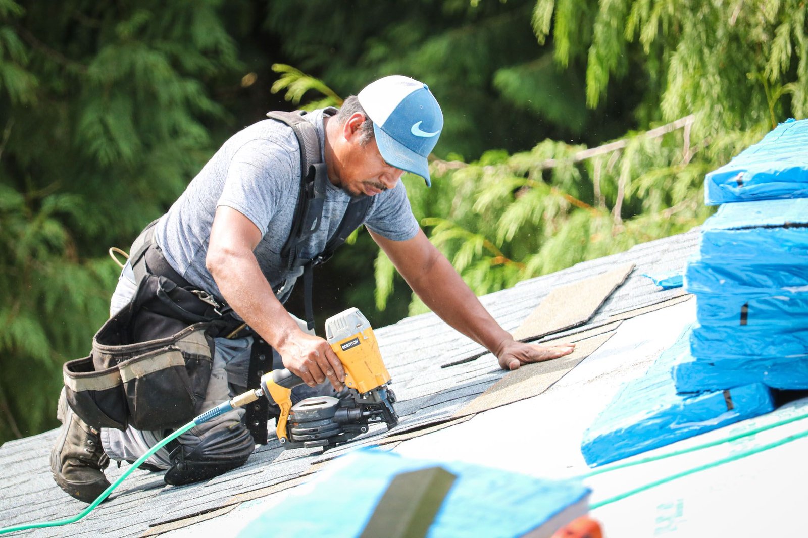 New asphalt shingle roof on a Cowlitz County, WA home