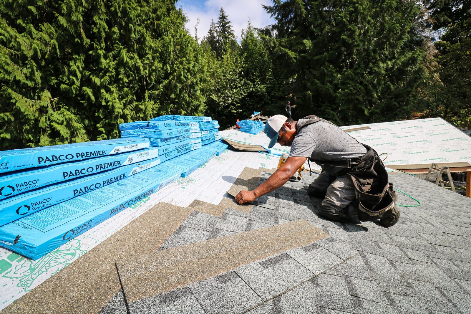 Drip edge and starter strip installed in Longview, WA