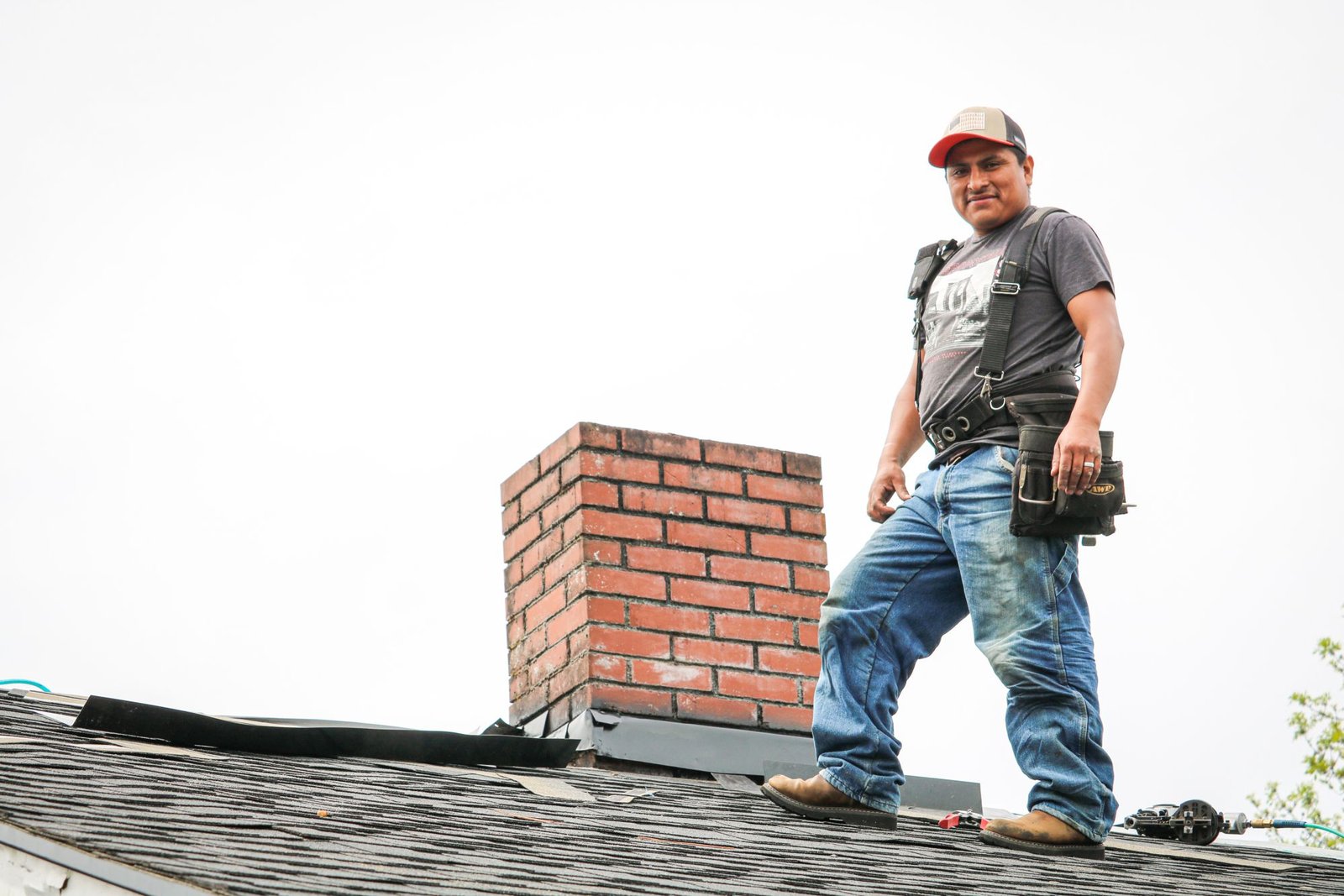 Completed roof project portfolio image in Cowlitz County, WA